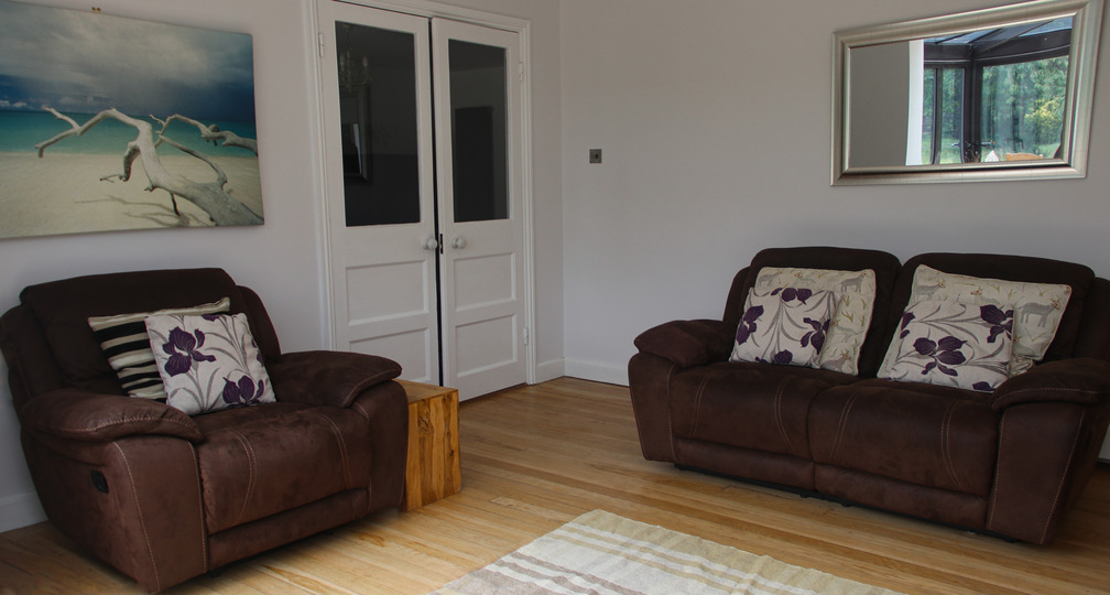 8 Bedroom Family Home In Farnborough